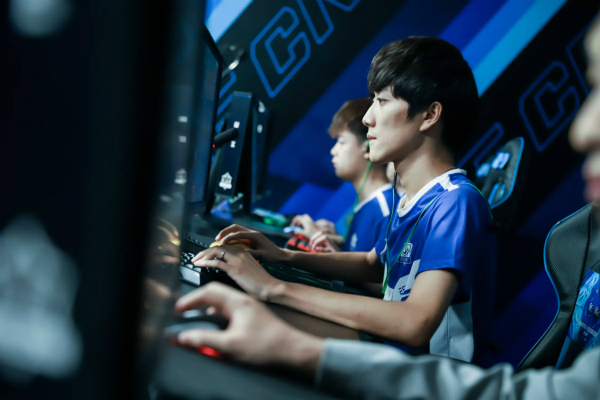 距离胜利只差一步,队员士气高昂(士兵突击高城骂许三多的台词) 距离胜利只差一步,队员士气高昂(士兵突击高城骂许三多的台词)