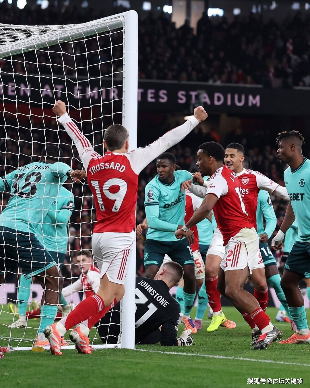 模拟器试玩-狼队在最新的英格兰足球联赛中收获胜利(狼队在最新的英格兰足球联赛中收获胜利了吗)