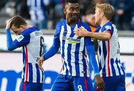 柏林赫塔宣布签下荷兰边锋为期三年的球员 柏林赫塔宣布签下荷兰边锋为期三年的球员